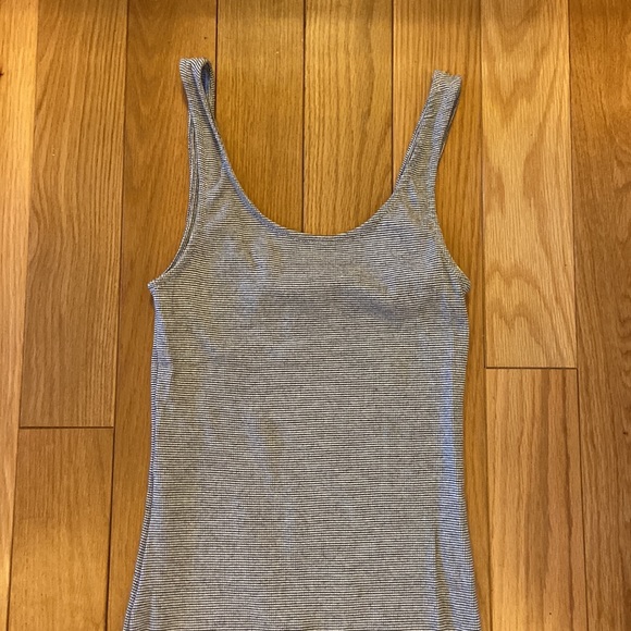 Pull & Bear fitted stripped tank top dress - Picture 2 of 7
